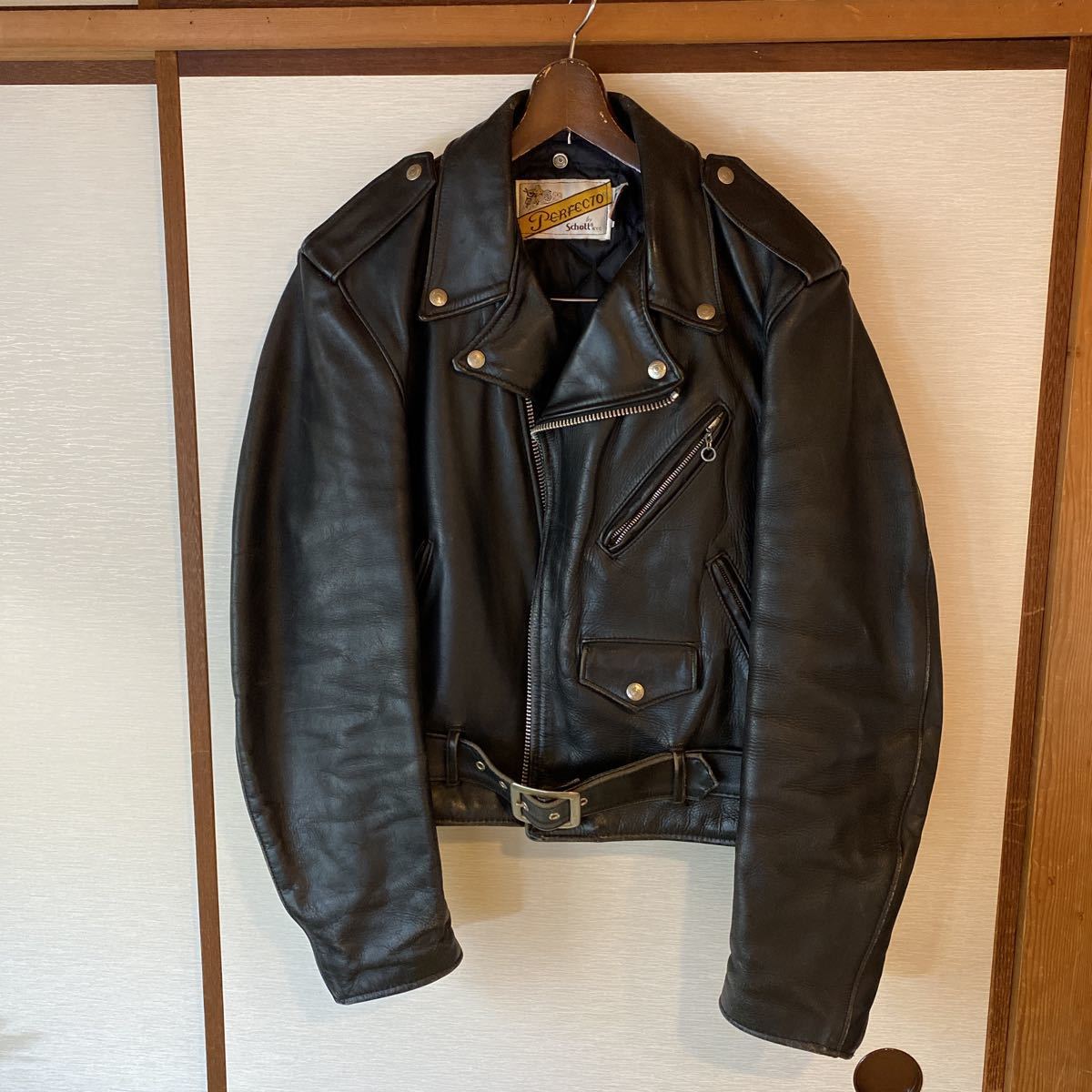 本物保証，定番 Schott ダブルライダース 618 42(Lサイズ)｜売買されたオークション情報、yahooの商品情報をアーカイブ公開 - オークファン Lサイズ