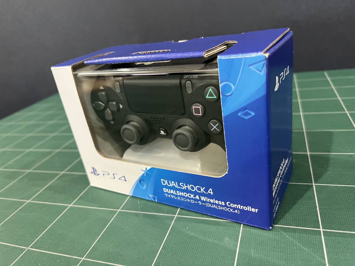 未使用】PS4・ワイヤレスコントローラー（DUALSHOCK4）・ブラックと 