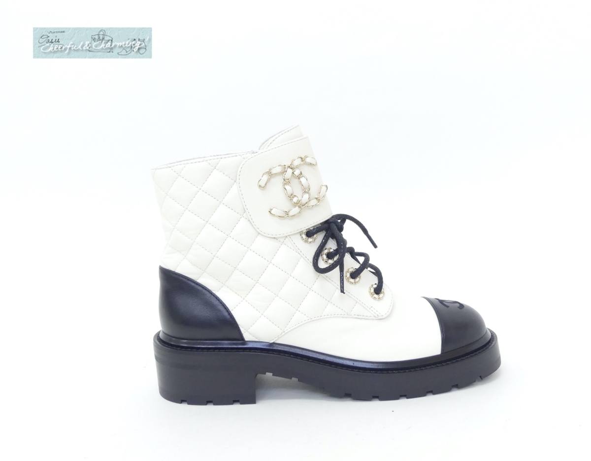 未使用 CHANEL レースアップシューズ ショートブーツ 38 アイボリー/ブラック カーフ/ラム マトラッセ チェーンココマーク 20AW G36424 CHANEL レースアップ 未使用品シャネルCHANELレースアップ 本物 送料無料 37.5
