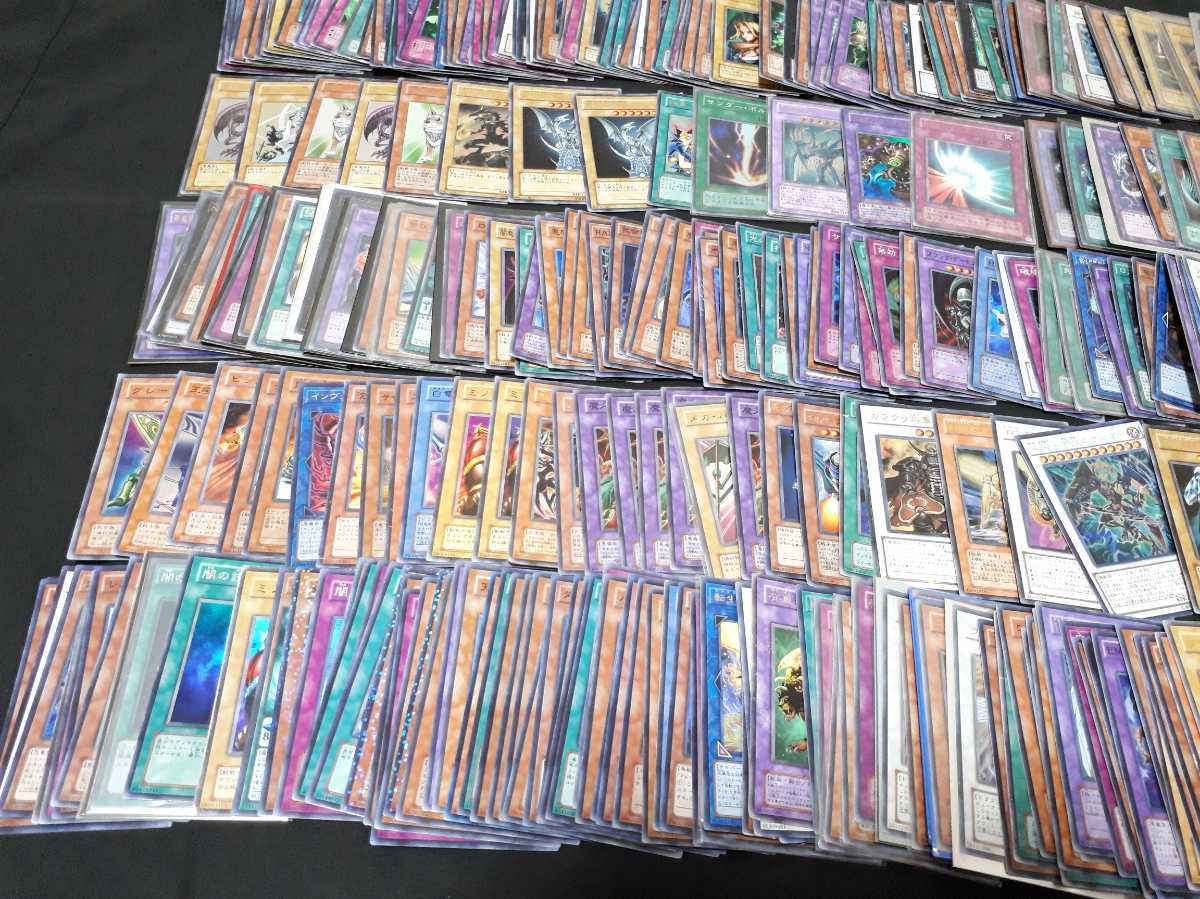 遊戯王 カード キラ 光り物のみ 300枚 大量まとめセット スーパー