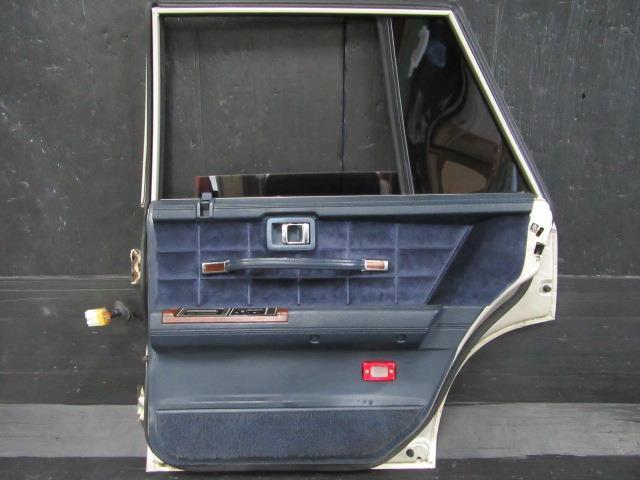 日産 1994年式 Y30系 WY30 セドリックワゴン グロリアワゴン 右 