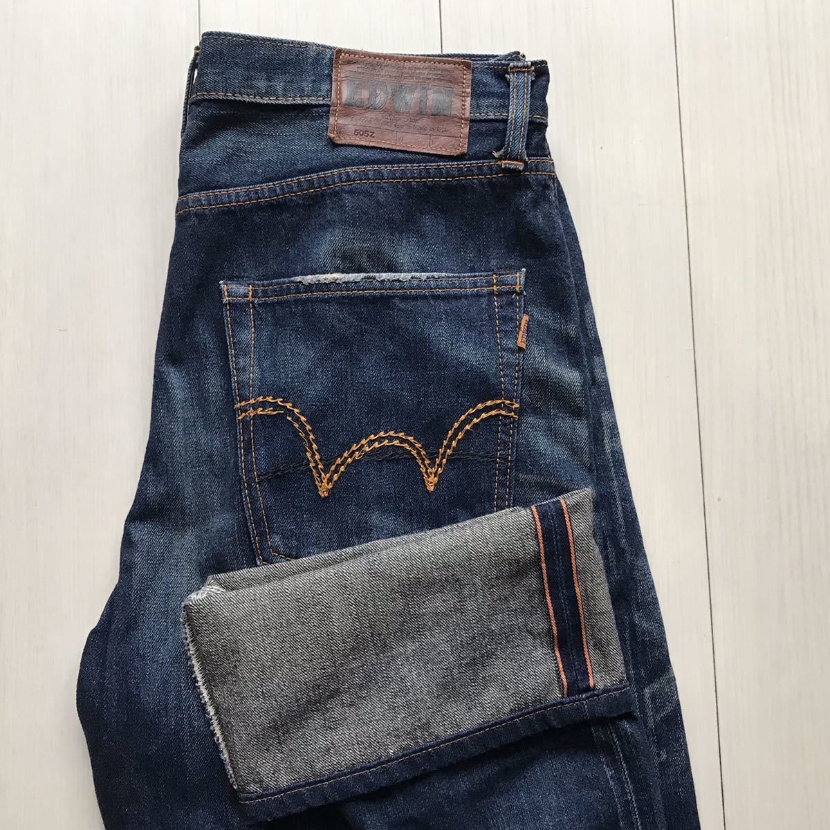 【低価，SALE】 W34 EDWIN エドウィン505Z 赤耳付 セルビッチ ストレート ジッパーフライ 日本製 綿100% オレンジステッチ(W34)｜売買されたオークション情報、yahooの商品情報をアーカイブ公開 - オークファン W34