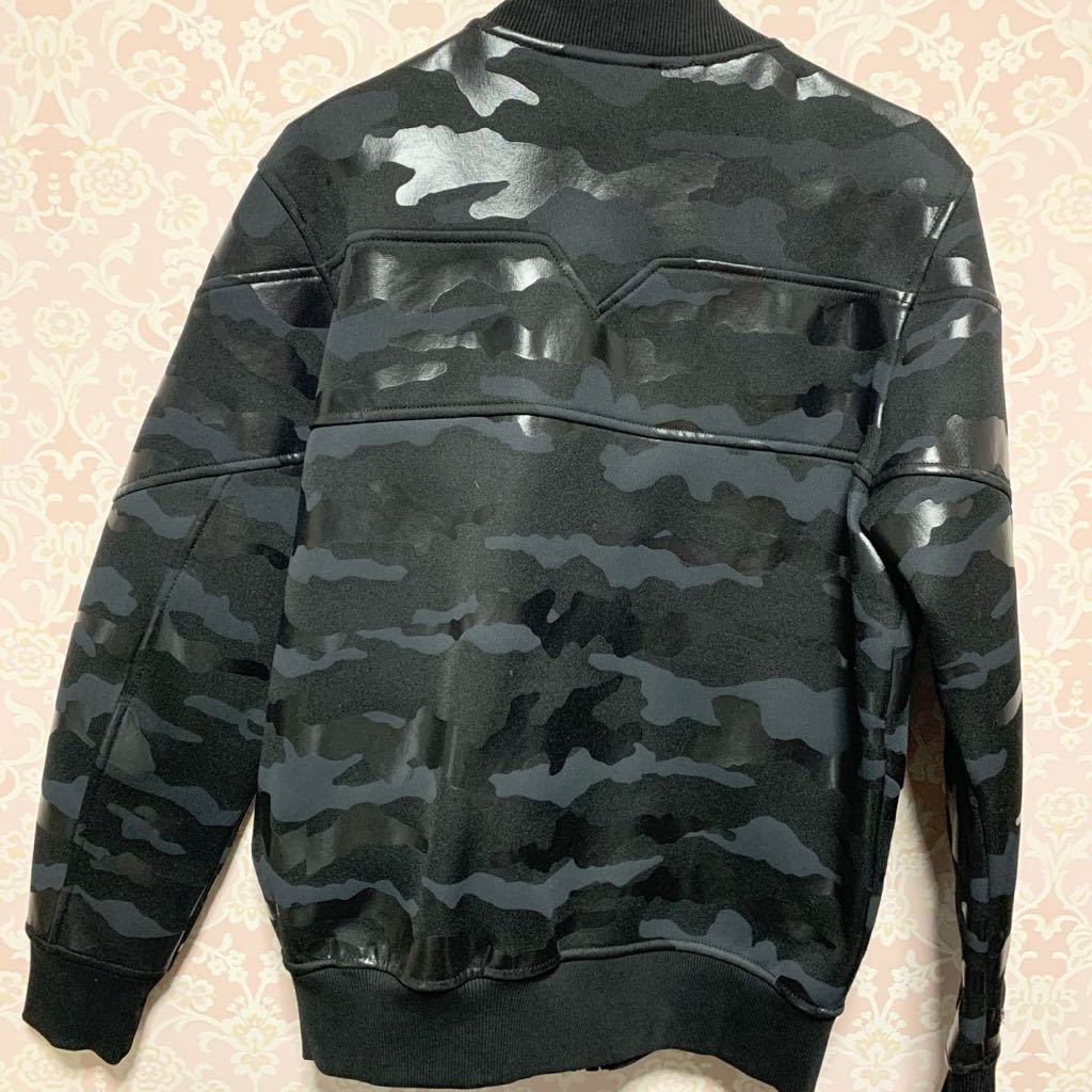 美品！1円スタート！DIESEL ブルゾン 黒迷彩 カモフラ柄 ジャケット 