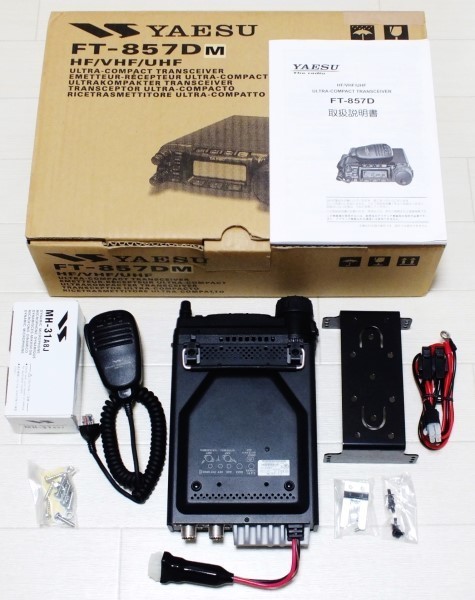 YAESU FT-857DM HF～430MHz オールモード 新スプリアス機 YAESU + FT