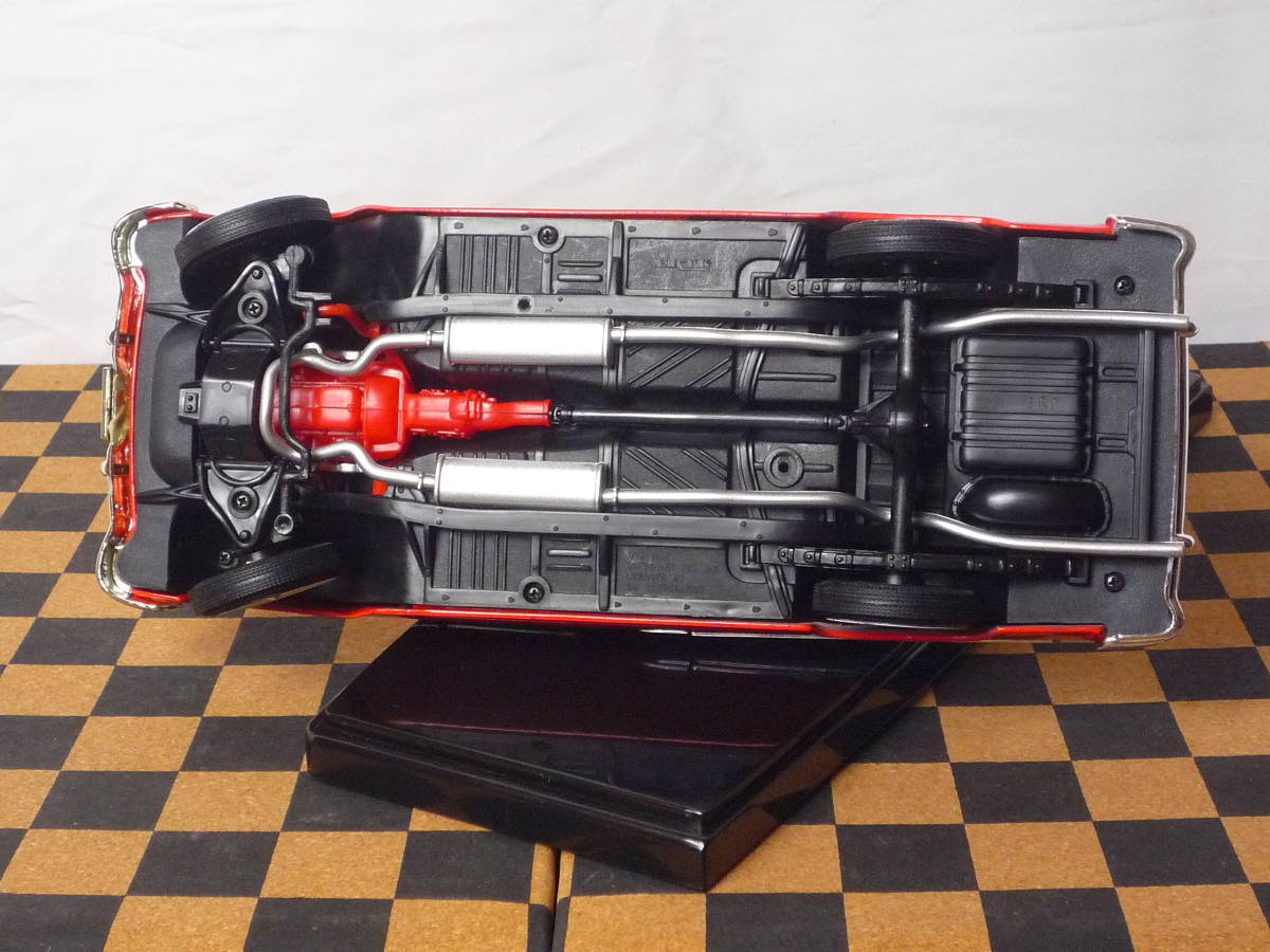 TS15 アーテル 1⁄18 1955 シボレー ベルエア アメ車 ミニカー