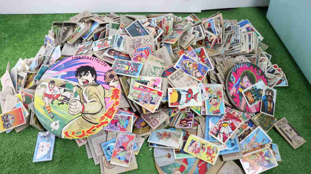 【大量】当時物　メンコ　まとめ　おもちゃ　昭和レトロ　丸型　角型　多数　セット　約5kg