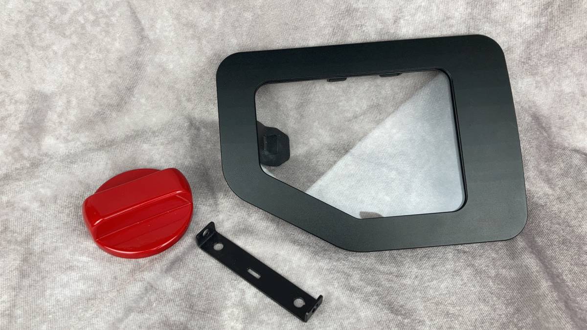  数量限定 JB64 JB74 ジムニー シエラ ガラスリッド フューエルリッド リベット風 キャップカバー付 給油口(サイド)｜売買されたオークション情報、yahooの商品情報をアーカイブ公開 - オークフ スズキ用