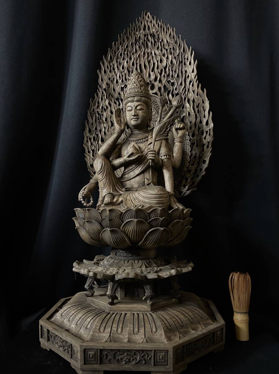 高62cm 井波彫刻 一刀彫り　時代彫刻　仏教工芸品　香樟材　如意輪観音菩薩座像 高62cm 井波彫刻 一刀彫り 時代彫刻 仏教工芸品 香樟材 木彫仏教 精密
