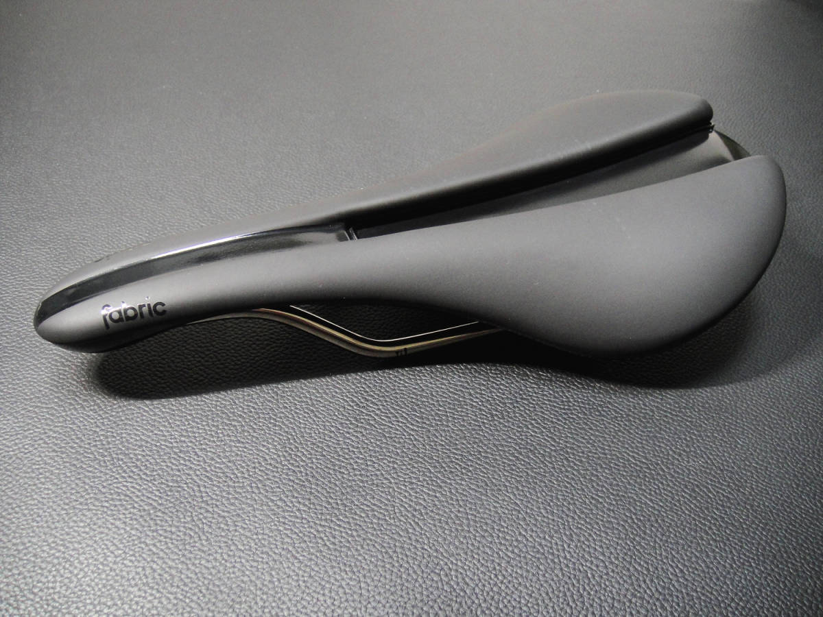 Fabric LINE SHALLOW – TEAM Line RACE Race Saddle - News Reviews