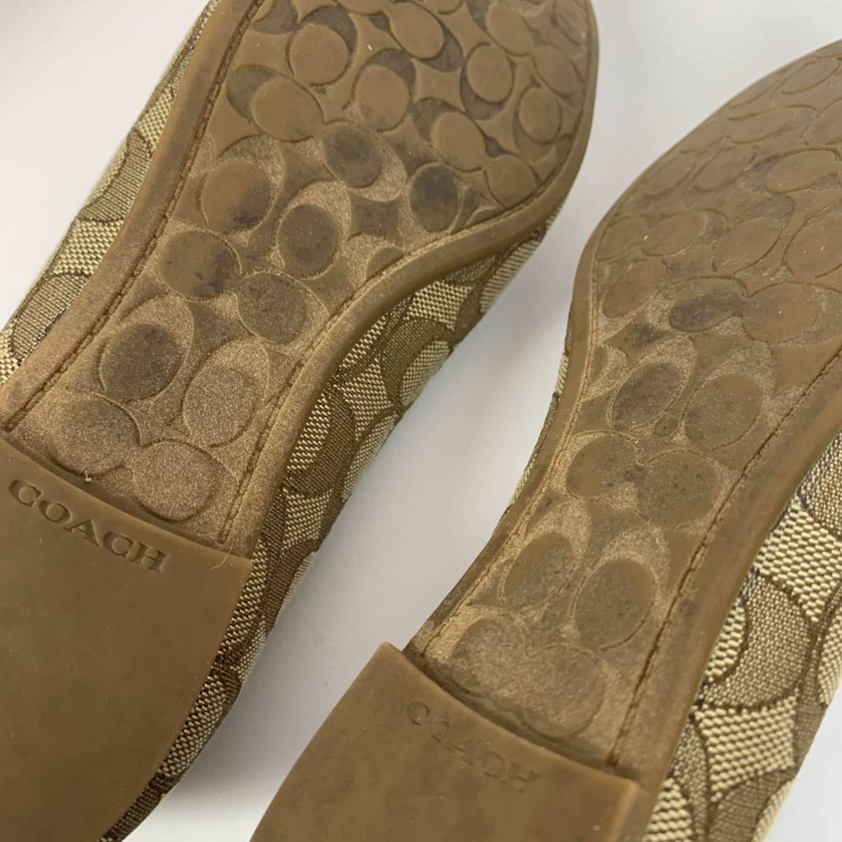美品 COACH コーチ シグネチャー フラットシューズ ローファー  