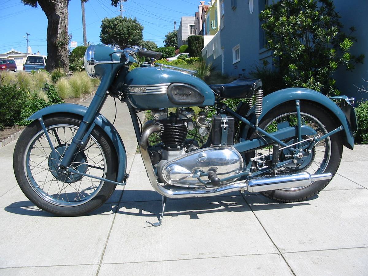 1952年製 トライアンフ6Tサンダーバードです。Triumph Thunderbird 