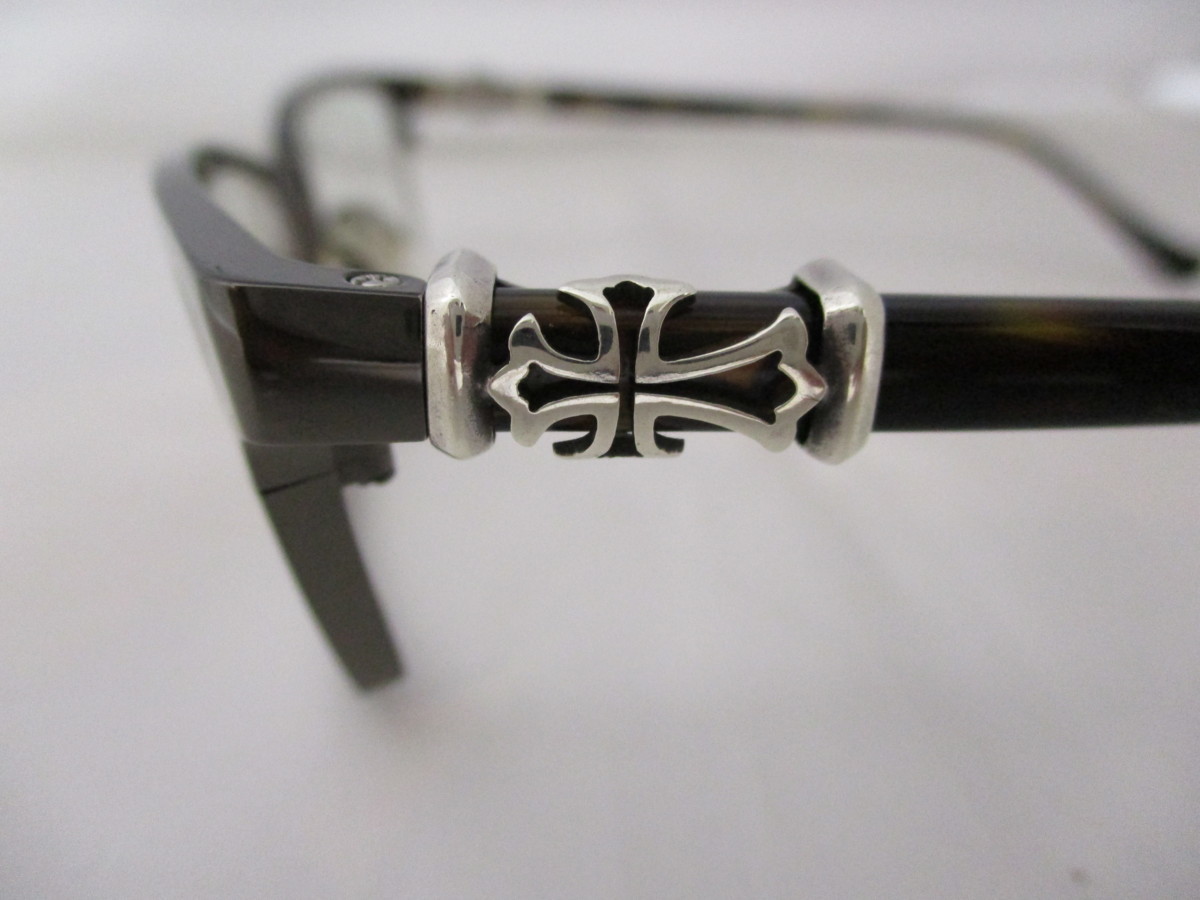 【美品中古】クロムハーツ　CHROME HEARTS　メガネ・眼鏡　ケース付き　※度入りレンズ