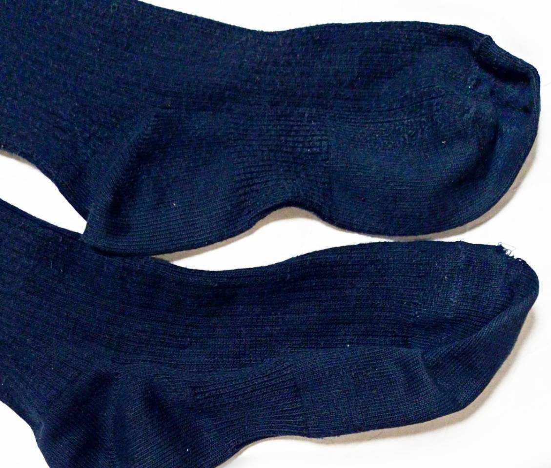 □東京都 品川女子学院高校 女子指定靴下 ワンポイント刺繍入り□ 指定