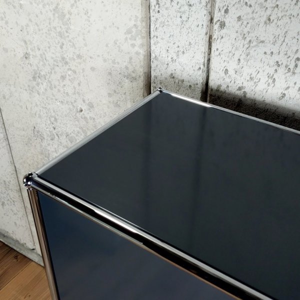 美品 USM Haller 1列3段 フリップアップドア アントラサイト USM