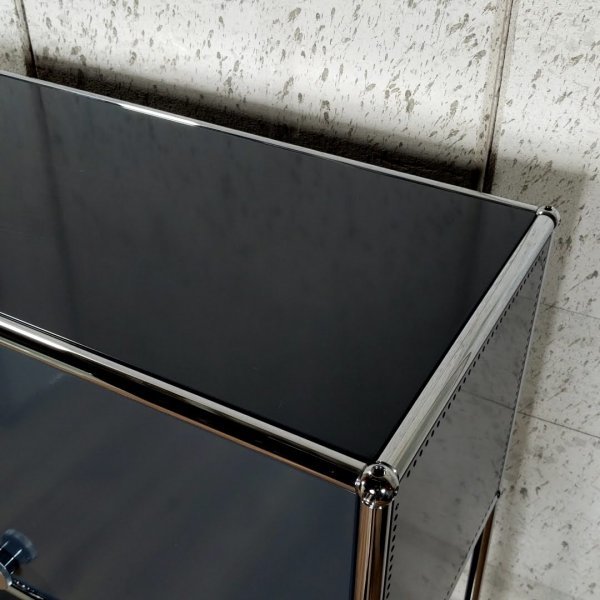 美品 USM Haller 1列3段 フリップアップドア アントラサイト USM