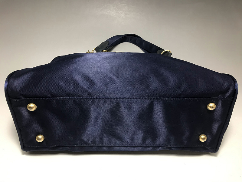 VALENTINO GARAVANI Sport ヴァレンティノガラヴァーニ スポーツ