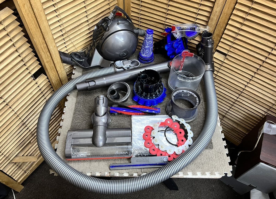 dysonball/ダイソン【 DC63 モーターヘッド サイクロン掃除機 
