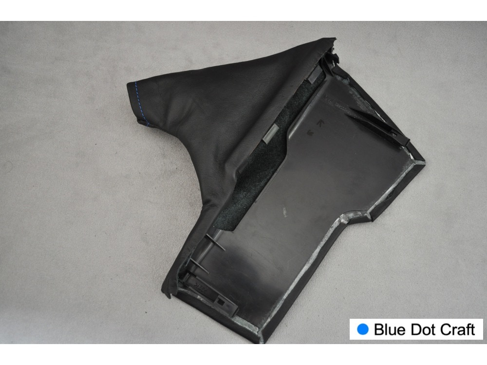 ☆BRZ(ZC6)、トヨタ86(ZN6)用 サイドブレーキブーツ（ブルードット