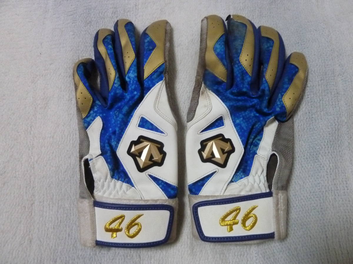 東京ヤクルトスワローズ 太田賢吾選手♯46 実使用バッティンググローブ 
