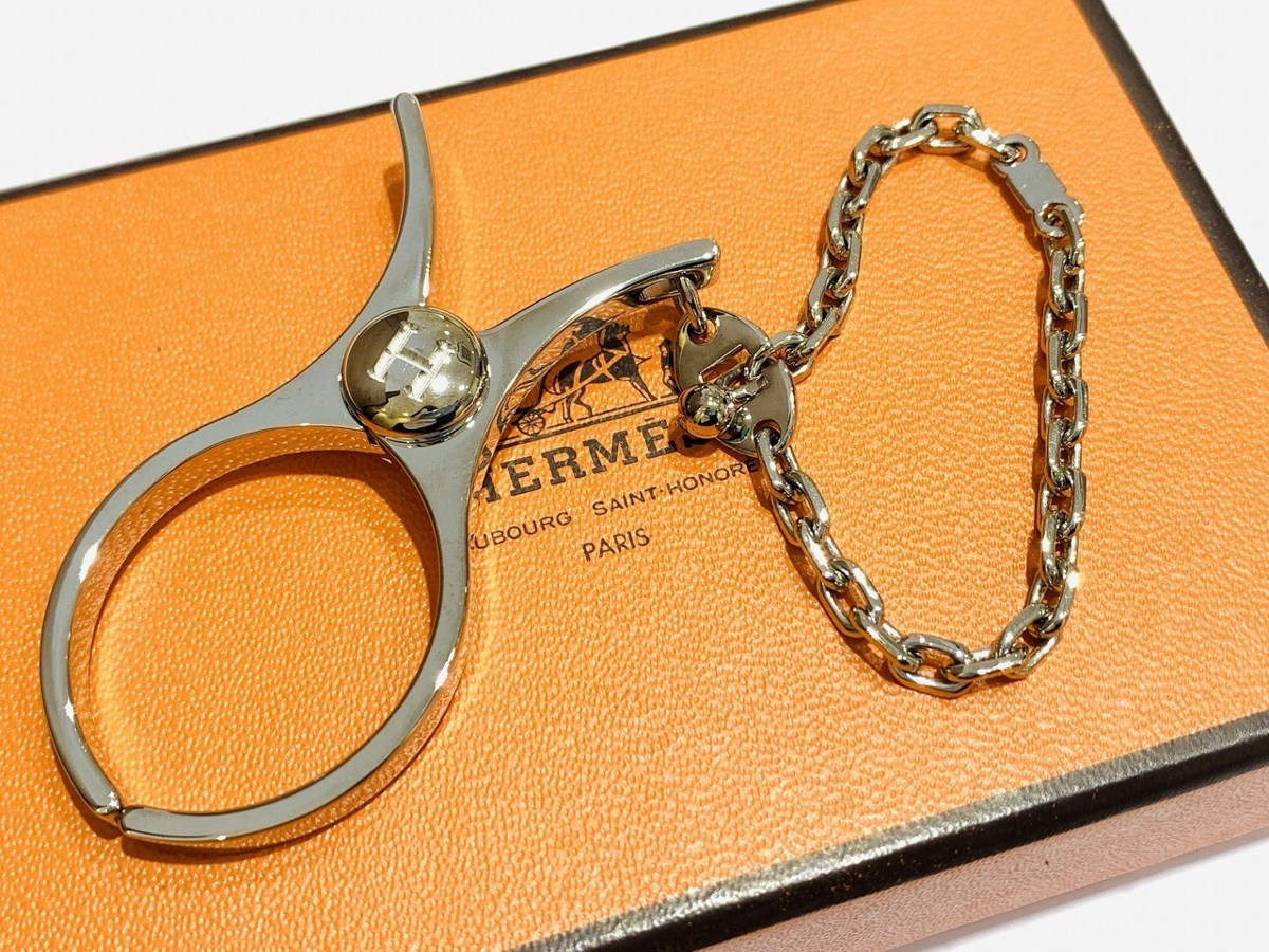 大日堂】美品 HERMES エルメス グローブホルダー シルバーカラー