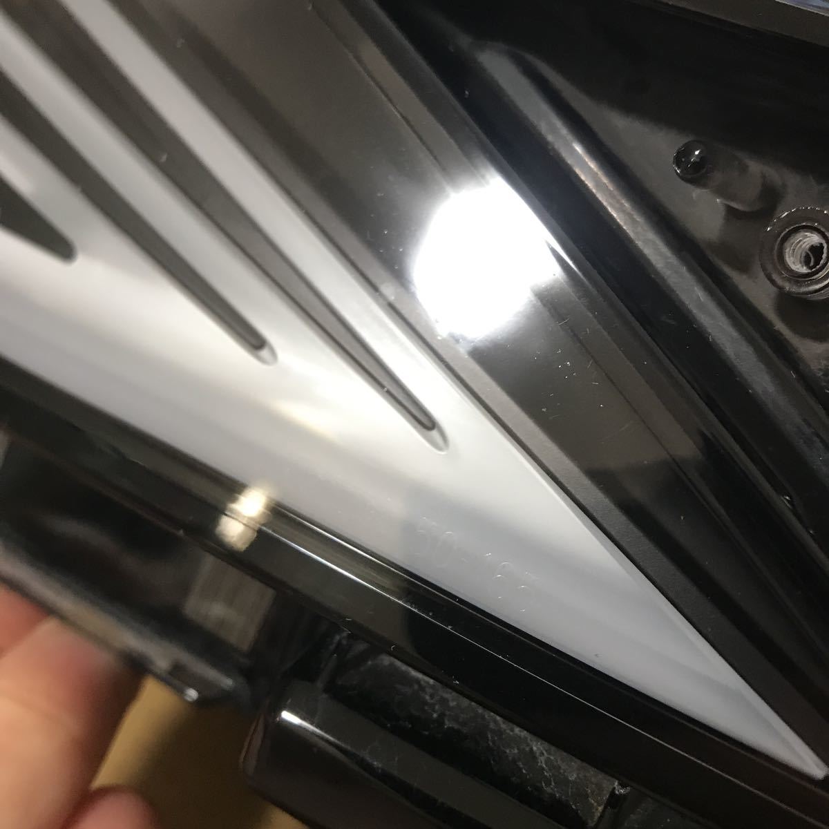 レクサスLS500/500h VXFA50/VXFA55 GVF50/GVF55 前期 LED 純正 右