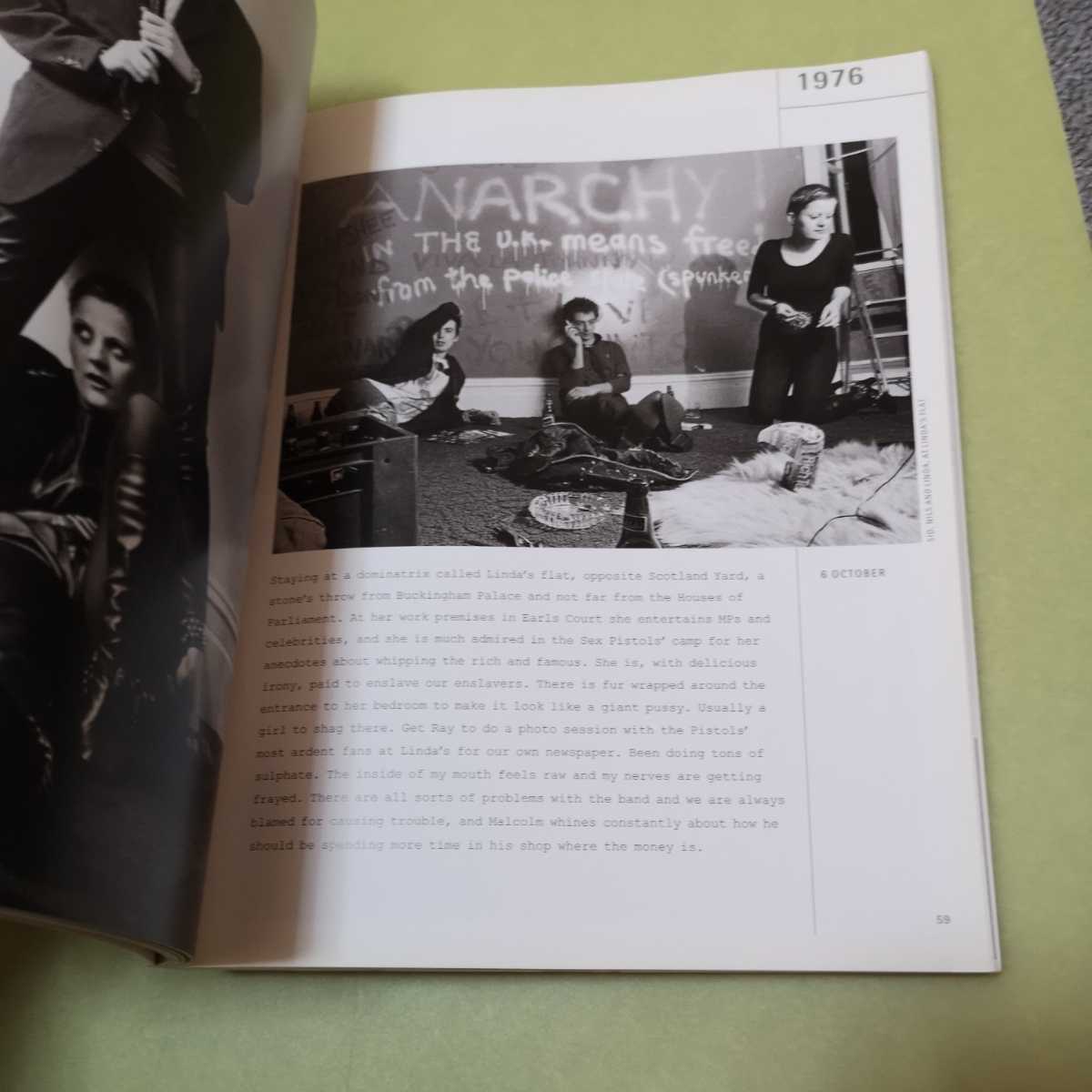 パンクロック本 Vacant: A Diary of the Punk Years 1976-1979 英語版