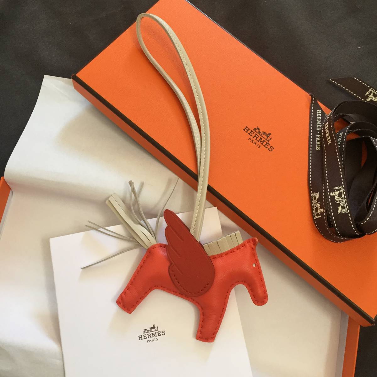 HERMES エルメス◇チャーム ロデオ ペガサス PM◇オレンジ 