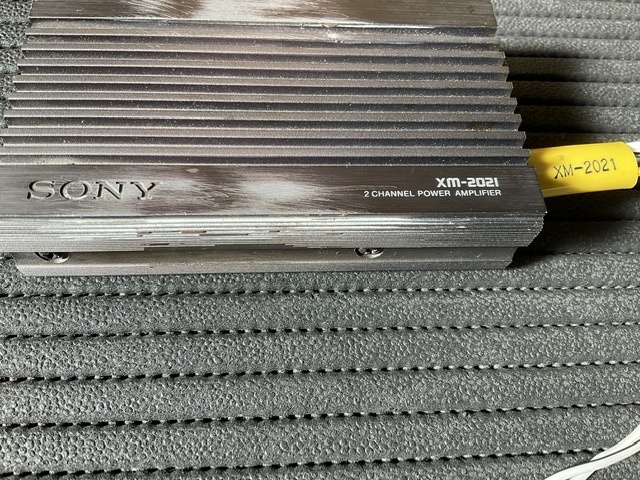Sony ソニー XM-2021 2chアンプ コンパクト設計 日本製 made in Japan