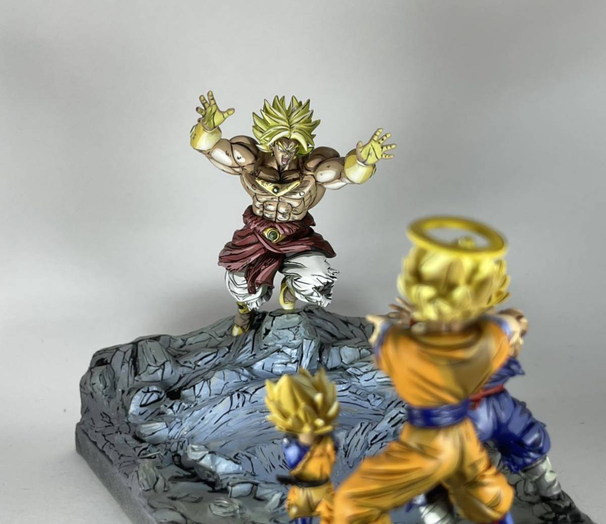 ドラゴンボール リペイント HG ブロリー 悟空悟飯悟天 親子3代かめはめ