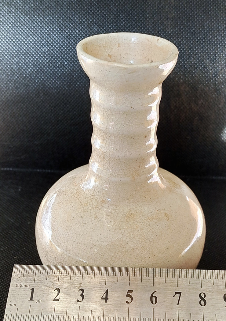 翡色青磁 花型口 花型瓶 時代唐物 高さ約24cm / 宋元時代 花瓶 飾瓶