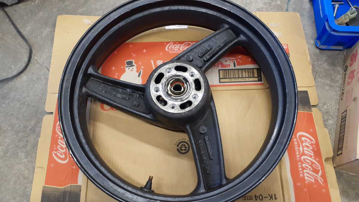 GPZ1100 水冷 フロントホイール オートバイ ホイール 【公式通販】