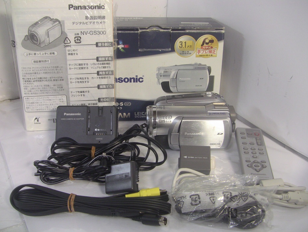 MiniDVテープ再生できます！【動作確認済み】 Panasonic MiniDVビデオカメラ NV-GS300　☆ダビングにご使用ください！☆/0024 Panasonic MiniDVテープ再生できます！動作確認済み MiniDVビデオ 大画面 動作確認済み NV-GS70
