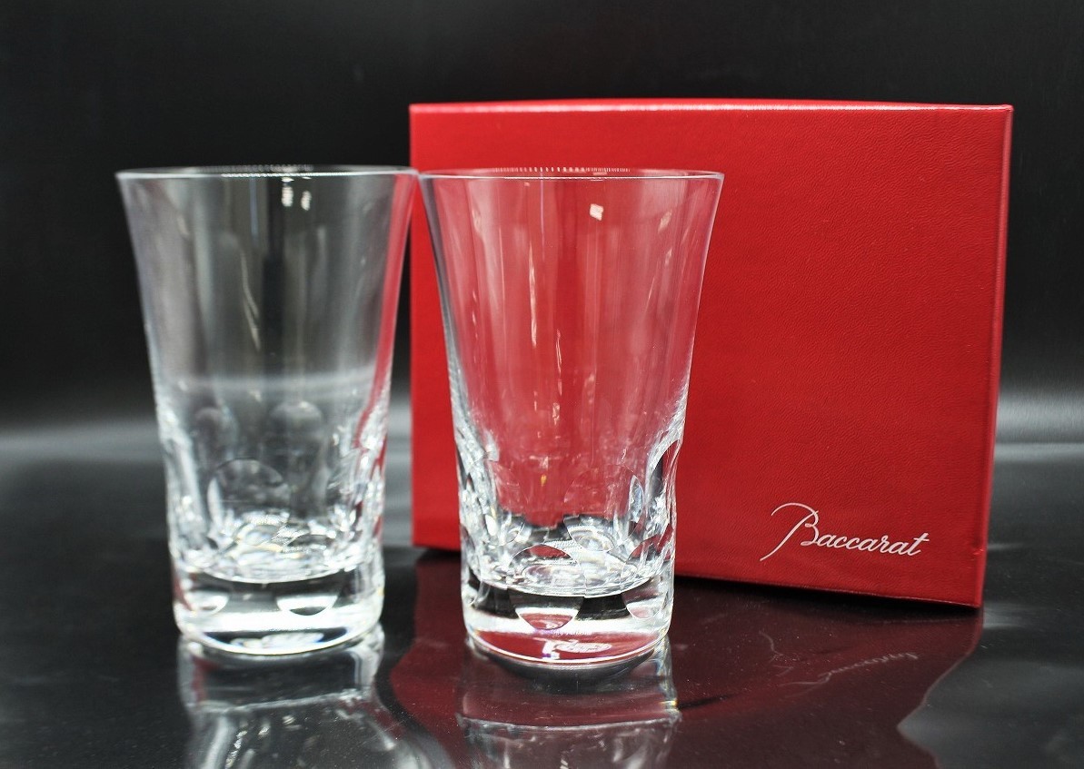 行董 バカラ Baccarat ベルーガ ハイボール 2客 セット クリスタルガラス 箱付き AF786BOG21(バカラ)｜売買されたオークション情報、yahooの商品情報をアーカイブ公開 - オークファン バカラ