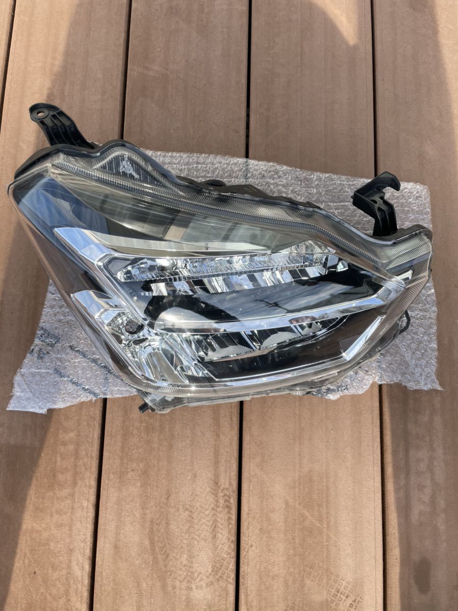 ミライース DBA-LA350S 右 ヘッド ランプ ライト 100-69043 ハロゲン