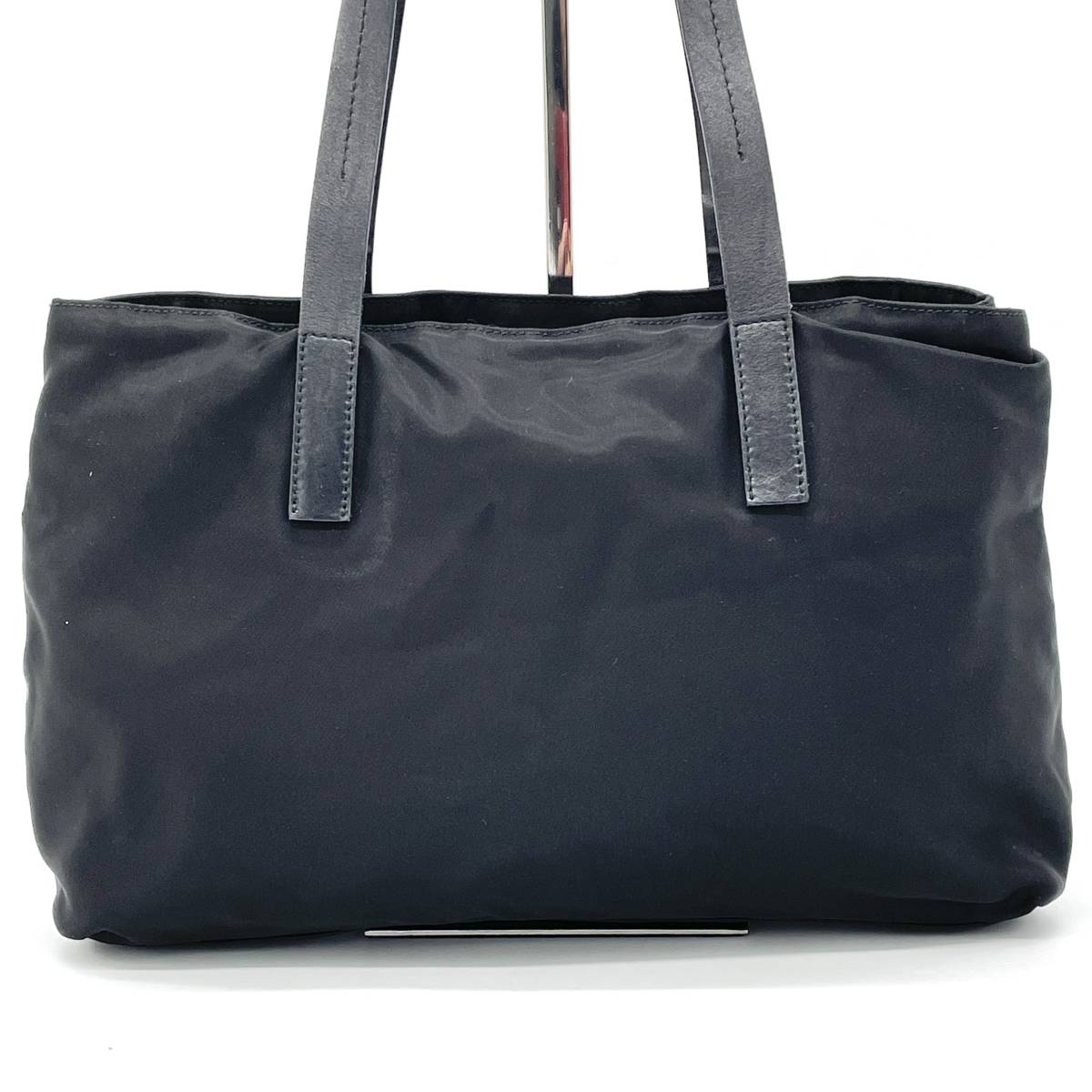 美品PRADA プラダ 三角ロゴ サコッシュ ポコノ ナイロン 白タグ