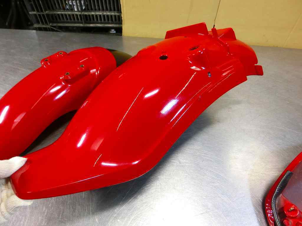 V-MAX 純正外装セット、美品、赤ペイント、フロントフェンダー、タンク