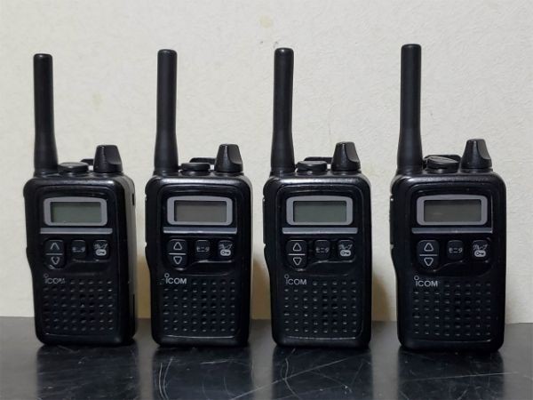 4-19]ICOM アイコム 特定小電力 トランシーバー IC-4300 4台 セット