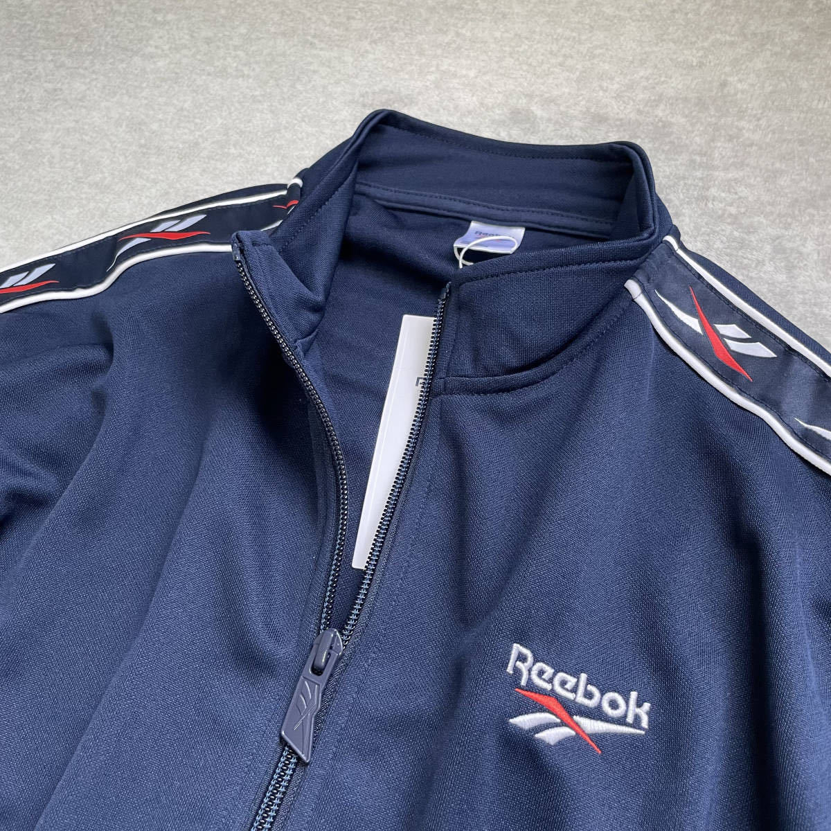 定価14,278円 新品未使用 Reebok 2XL（XO） リーボック セットアップ 