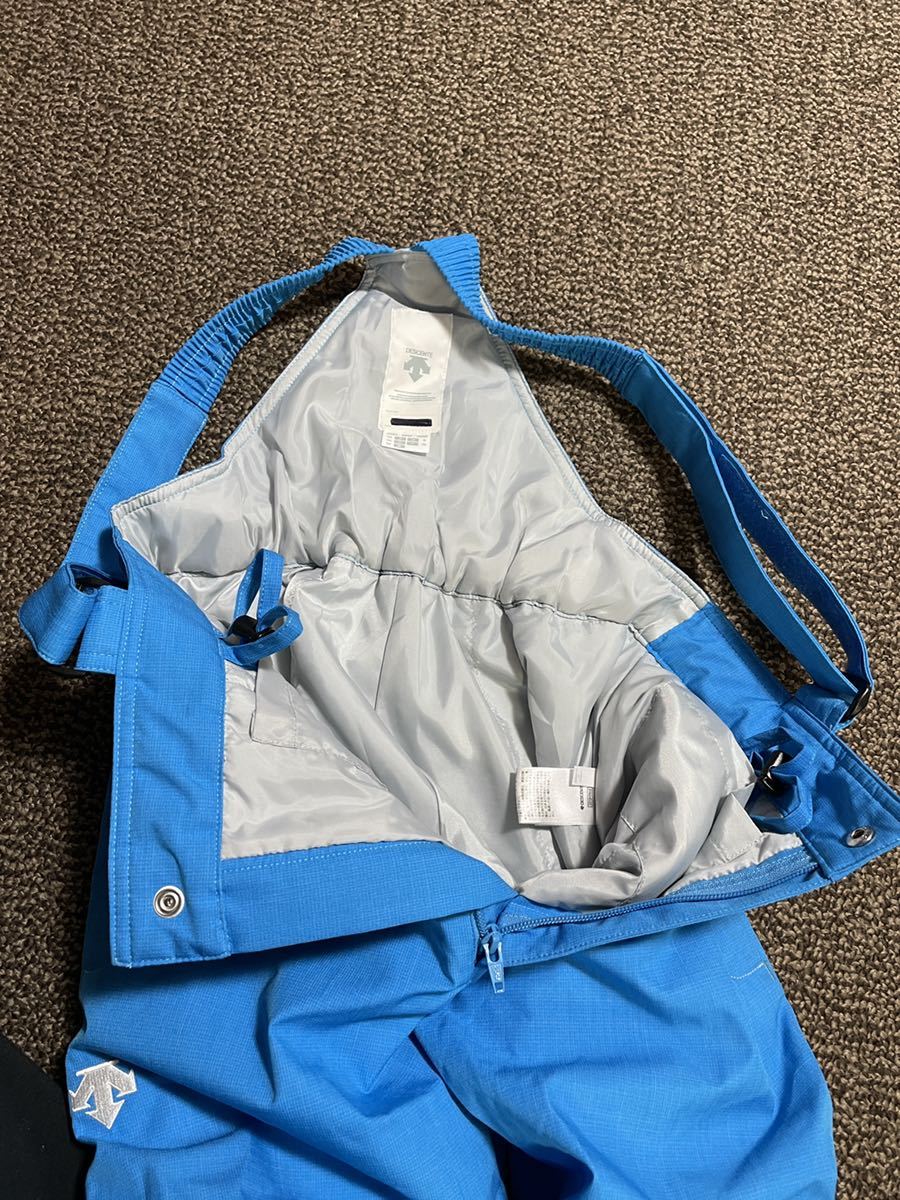 ☆美品☆デサント ジュニア スキーウェア 上下セット ☆サイズ150