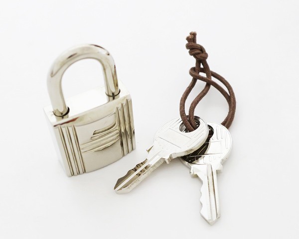 ◆美品【HERMES エルメス】ピコタンロックPM ハンドバッグ エトゥープ/シルバー金具 エルメス HERMES ハンドバッグ エタン キュイーブル 中古極美品