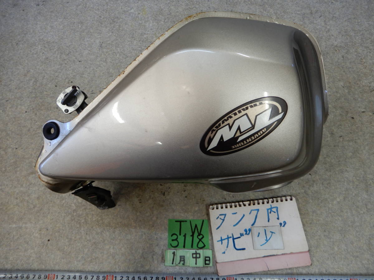 ガソリンタンク - ヤマハtw200 ヤマハ dg07j純正タンク -tw200 2026年最新Yahoo!オークション Tw（タンク｜外装パーツ）：パーツ<バイク用品<車用品 燃料 250421TW200(DG07J-017)□ 社外アルミタンク メルカリ タンク TW200 tw200 タンク」の人気商品一覧