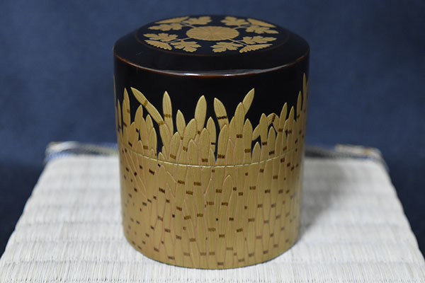 光成】塗師・堅地屋清兵衛（堅清）作「菊紋につくし蒔絵・中次・棗」共