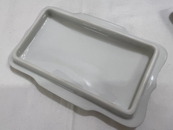 菊水-2986】AUGARTEN〈アウガルテン・ウィーン〉小物入れ／蓋付き容器