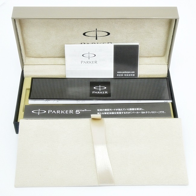 美品　PARKER　パーカー　万年筆 　インジェニティ　ブラックGT　ケース付　〈A3717〉　G1