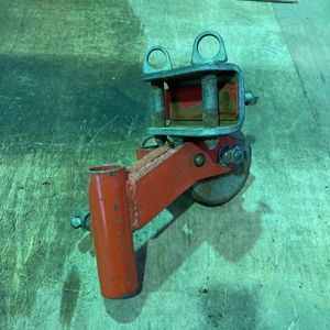 超格安一点 99 トラクターロータリー 尾輪 取り付け 金具 パーツ 左右セット 新品未使用品 パーツ Fatemifamilydentistry Com