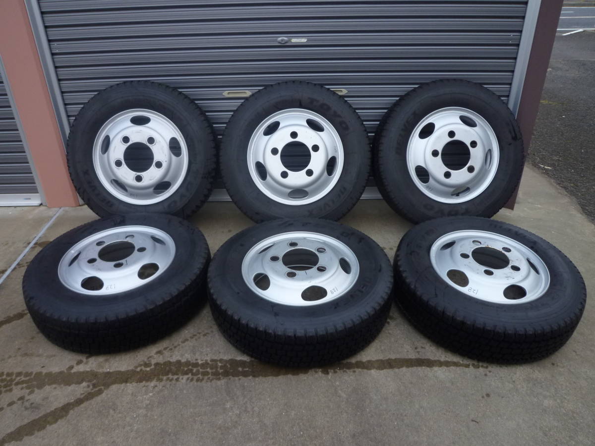 トヨタコースタースタッドレスタイヤホイール付6本