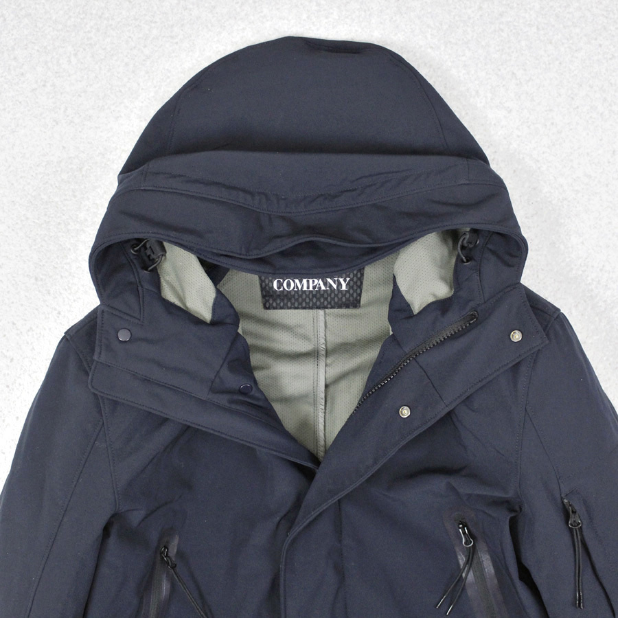 相場価格￥69,300- 美品 国内正規品 C.P. COMPANY シーピーカンパニー 