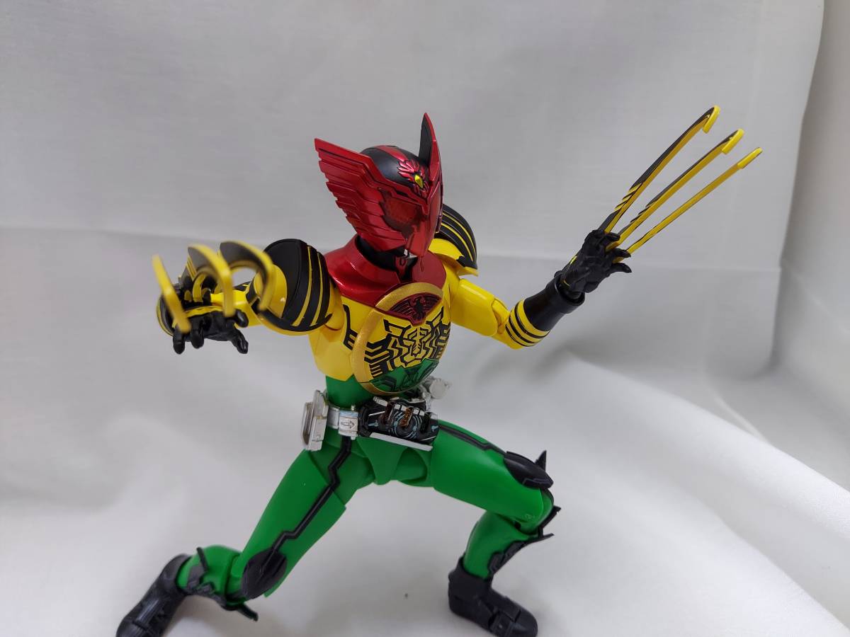 S.H.フィギュアーツ 真骨彫製法 仮面ライダーオーズ スーパー
