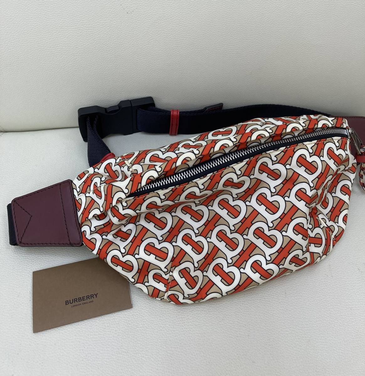 バーバリー BURBERRY ボディバッグ TBモノグラム キャノン バムバッグ