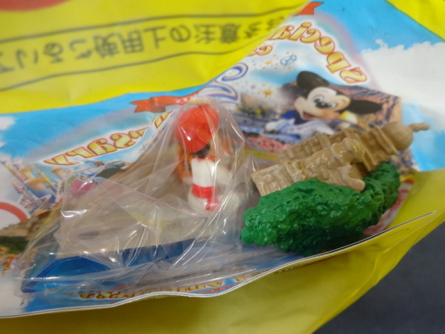 お得な情報満載 未使用 コカコーラ ローソン限定 東京ディズニーシー ジオラマフィギュア 10 レイジングスピリッツ グーフィー グッズ Www Yourrequestentertainment Com